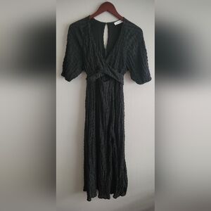 Astr Black Textured Midi Dress